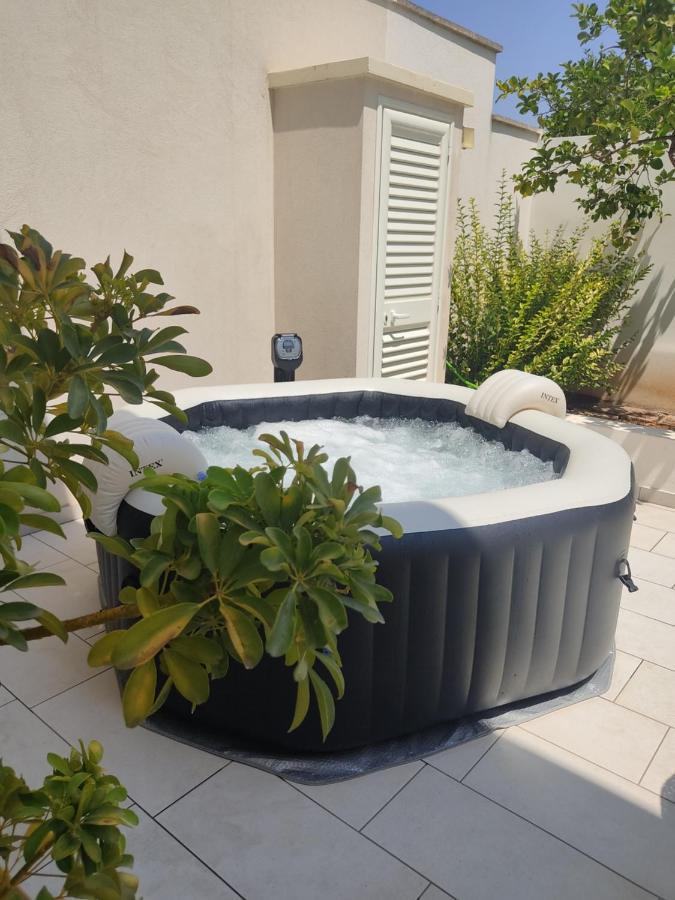 Bed and Breakfast Ledwars Taviano  Exterior foto