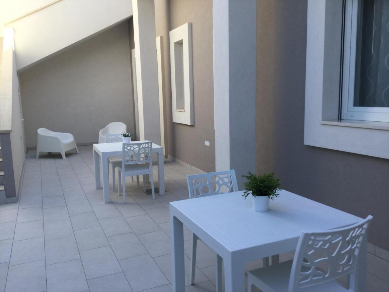 Bed and Breakfast Ledwars Taviano  Exterior foto