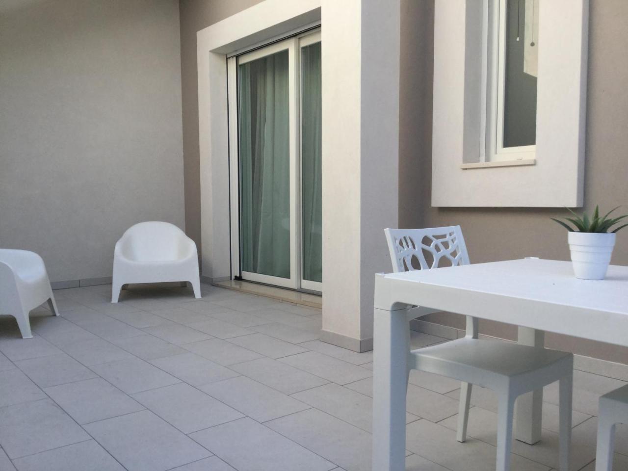 Bed and Breakfast Ledwars Taviano  Exterior foto